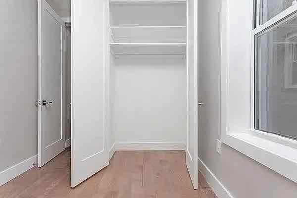 Building Photo - 206 Sumpter St