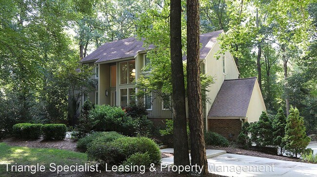 Building Photo - 4 br, 3.5 bath House - 1113 Kinsdale Drive