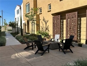 Building Photo - 664 Panorama Ln