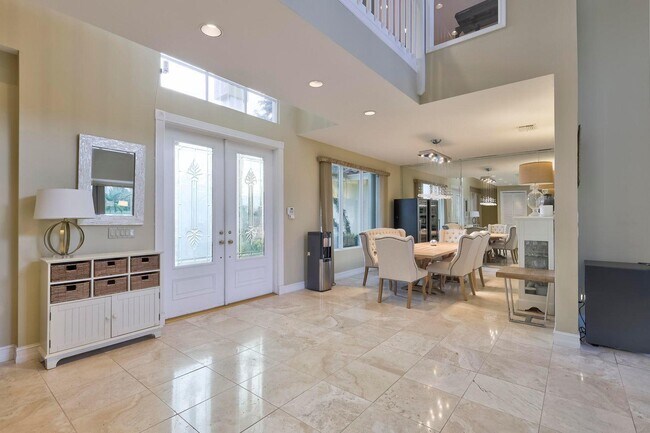 Building Photo - 7939 Mandarin Dr