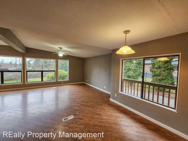 Foto del edificio - 2 br, 2 bath House - 861 Rowan Lane SE