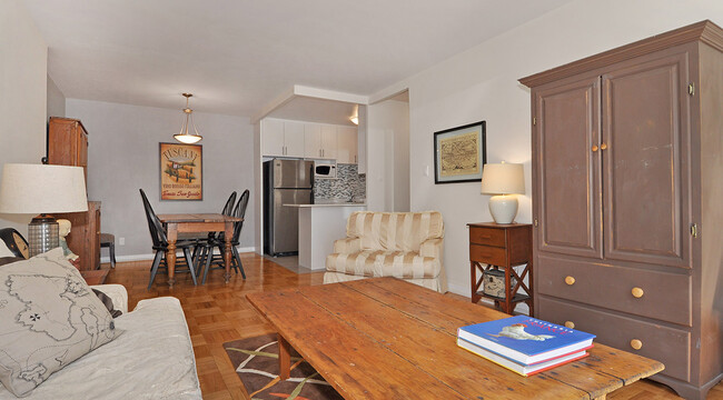 Building Photo - Heath Estates A