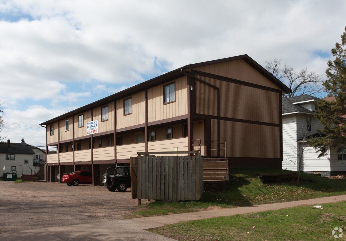 Building Photo - 115 Niagara St