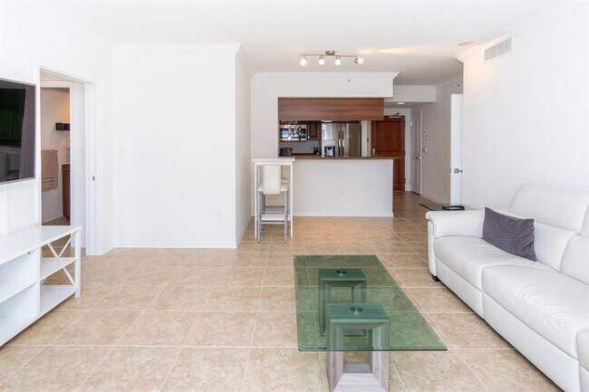 Foto del edificio - 347 N New River Dr E