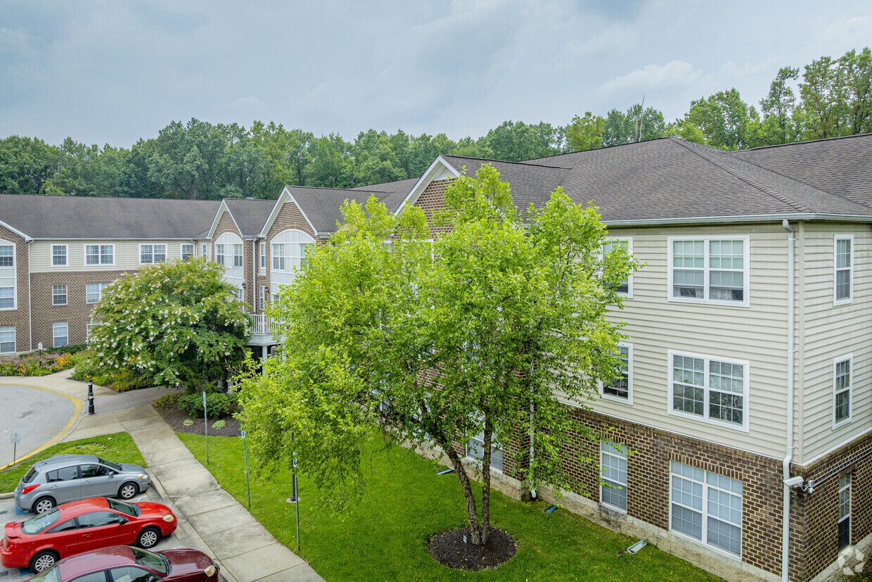 Primary Photo - Arlington Estates Apartments