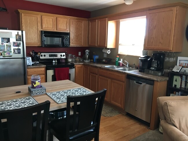 Foto del edificio - 3161 SW Sharmin Ln