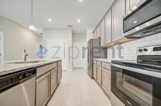 Foto del edificio - 1126 S Town and River Dr