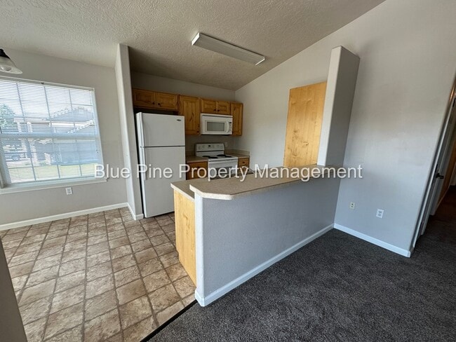 Building Photo - 149 Clubhouse Cir