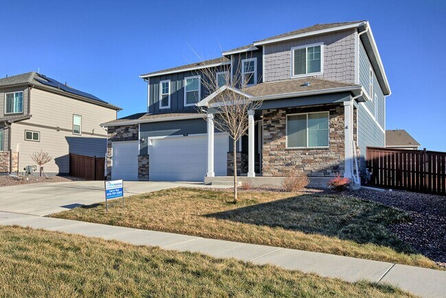 Building Photo - 5 Bedroom 3 Bath home in Johnstown