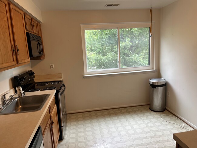 Building Photo - 10604 Partridge Ln