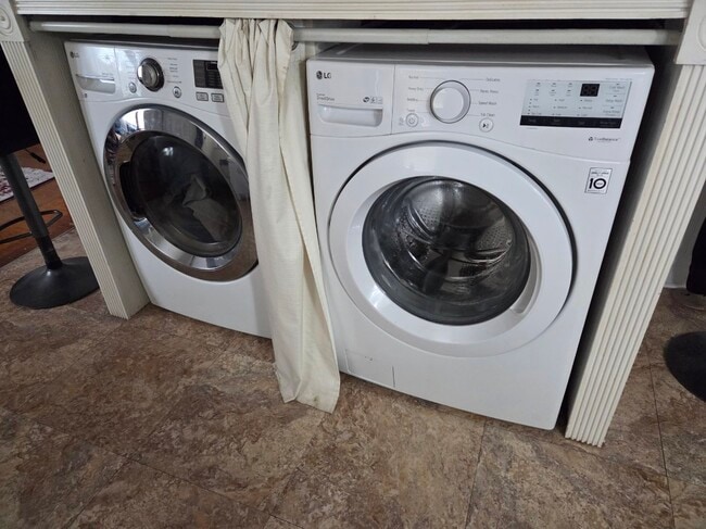 Foto del edificio - 237 Morwood Rd