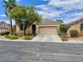 Building Photo - 7412 Bedford Pine Ct