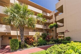 Building Photo - 410 NW 68th Ave