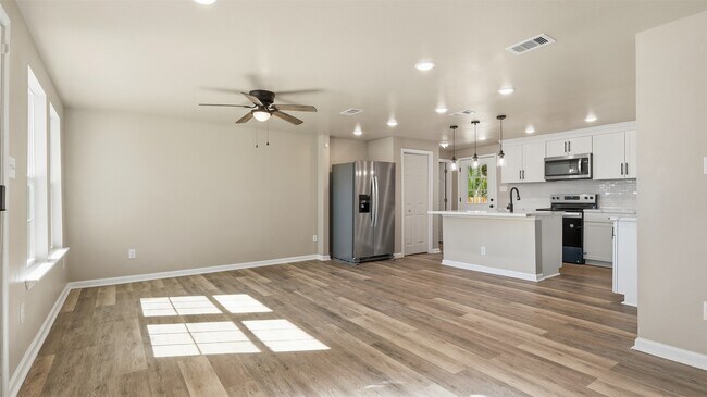 Foto del edificio - 2614 28th Ave N