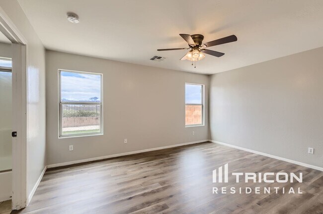 Foto del edificio - 9545 W Heber Rd