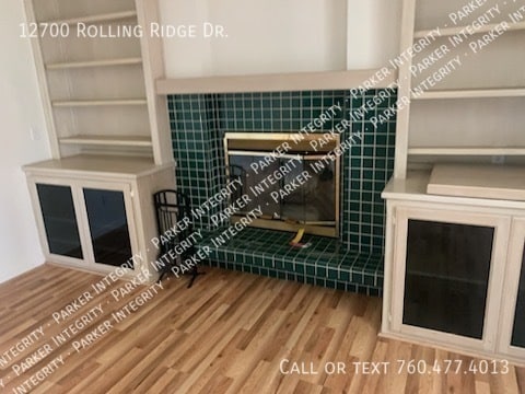 Foto del edificio - 12700 Rolling Ridge Dr