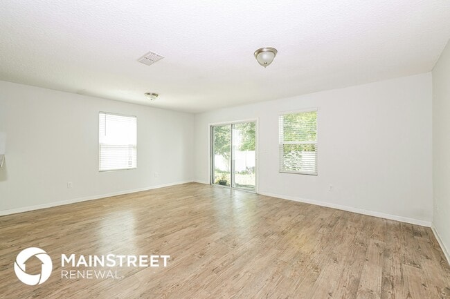 Building Photo - 548 Eiseman Wy