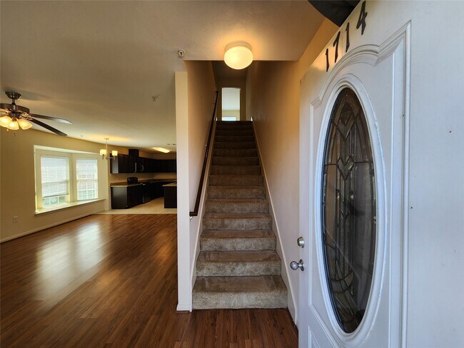 Foto del edificio - 1714 Doyle Ct