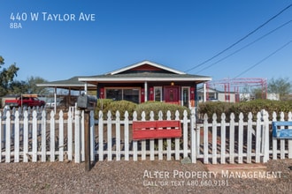 Building Photo - 440 W Taylor Ave