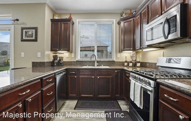 Building Photo - 6 br, 3 bath House - 806 Rubino Ct.