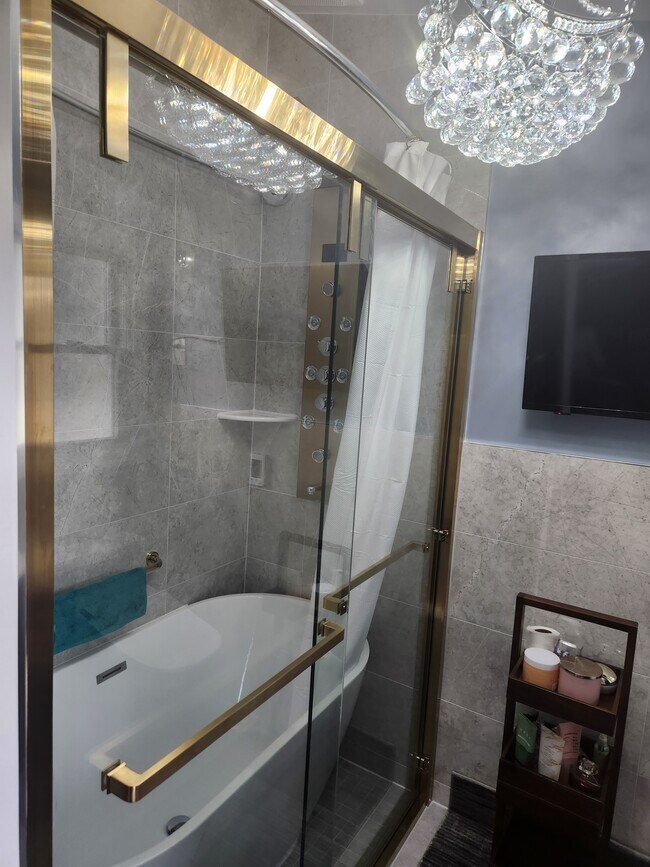 Foto del edificio - 3472 Bertha Dr