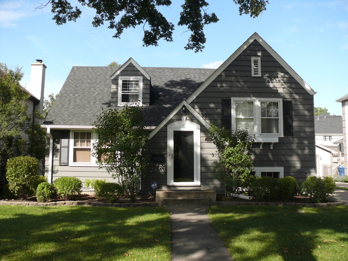 Primary Photo - 4544 Franklin Ave