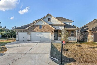 Building Photo - 132 Goshen Dr