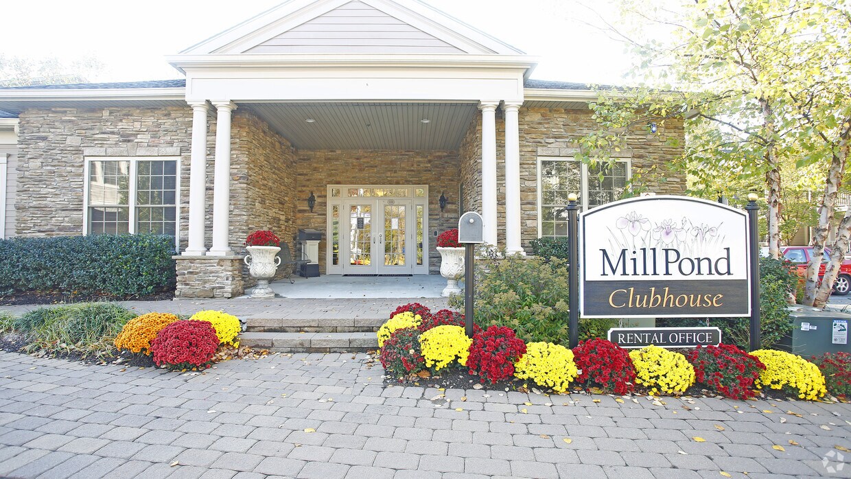 Millpond At Franklin Lakes Apartments Nj Primary Photo Millpond At Franklin Lakes