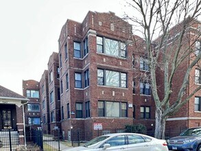 Building Photo - 7147 S Constance Ave