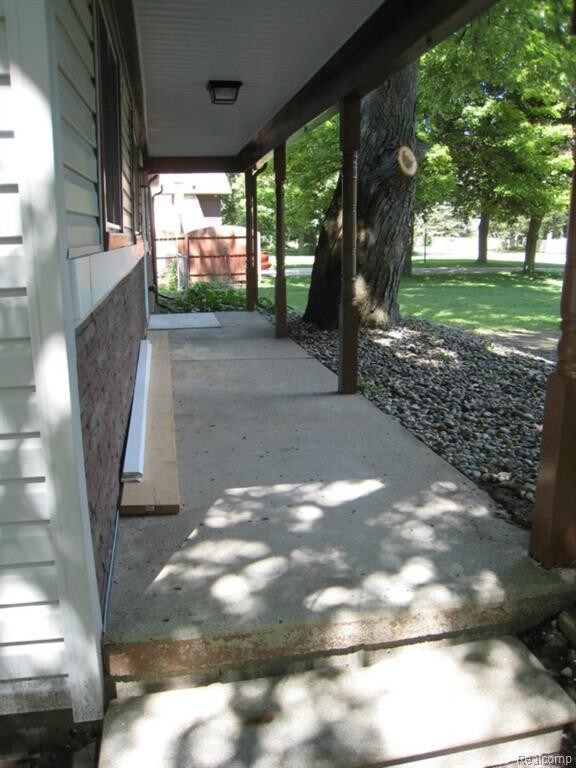 Building Photo - 19669 Merriman Ct