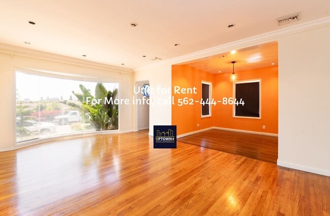 Photo - House - 3 Bedrooms / 2 Baths / Montebello