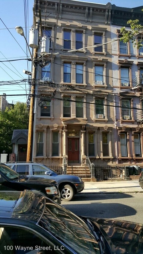 Foto principal - 100 Wayne St