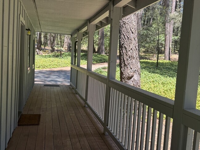 Foto del edificio - 13216 Tranquility Ln