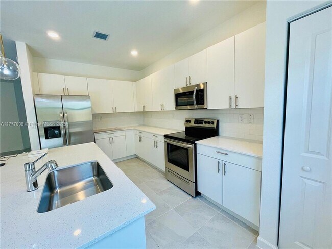 Foto del edificio - 28526 SW 134th Ave