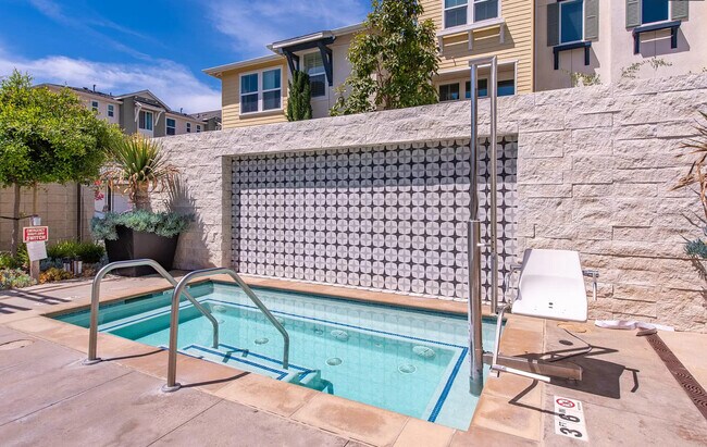 Building Photo - 5680 Surfrider Way