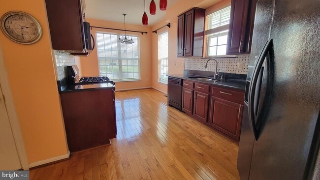 Building Photo - 12132 Tango Ln