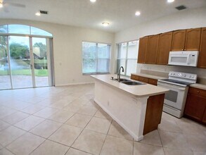 Building Photo - 1171 W Magnolia Cir