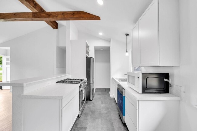 Foto del edificio - 360 Poplar St