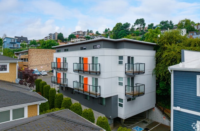 Building Photo - Vistana Apartments