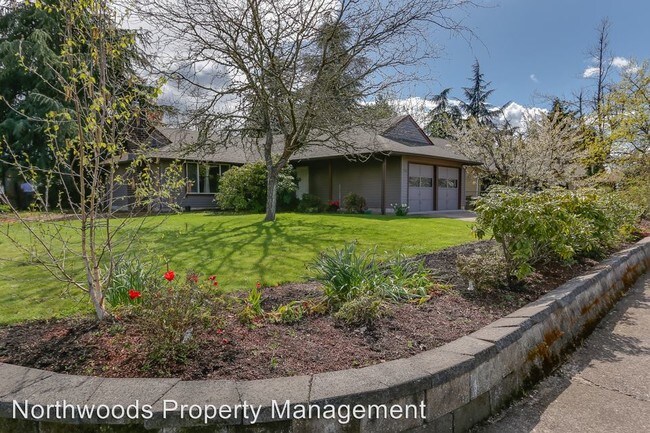 Building Photo - 3848 Peppertree Dr