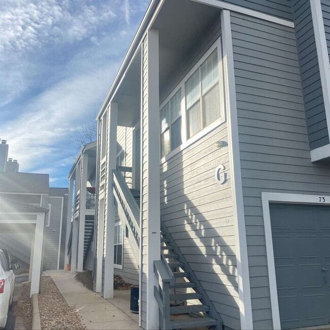 Building Photo - Lovely 2-Bedroom Condo with Modern Comfort...