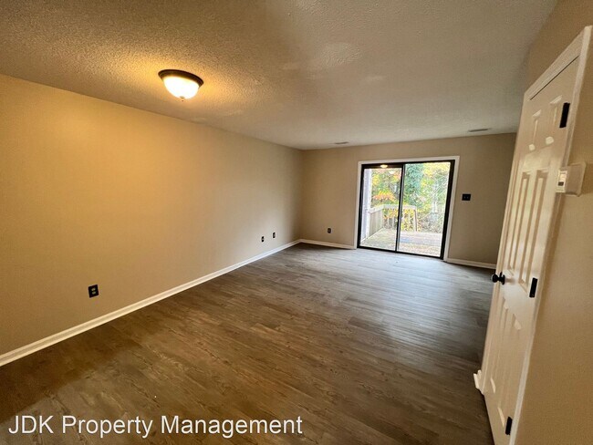 Foto del edificio - 2 br, 1.5 bath House - 942 S. Fifth St