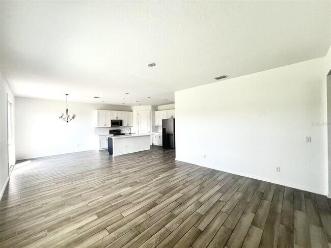 Foto del edificio - 2248 Derwent Dr
