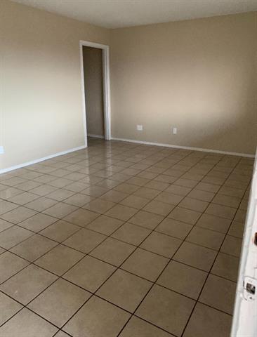 Foto del edificio - 7817 Marrett Dr