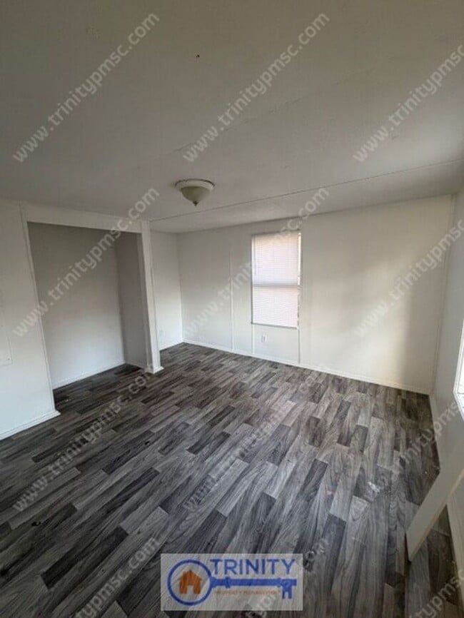 Foto del edificio - Ready Now! Cute two bed mobile home in Greenville!