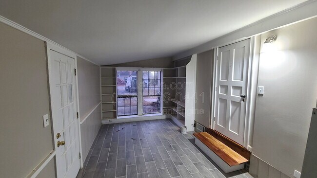 Foto del edificio - 2242 Lawson Way