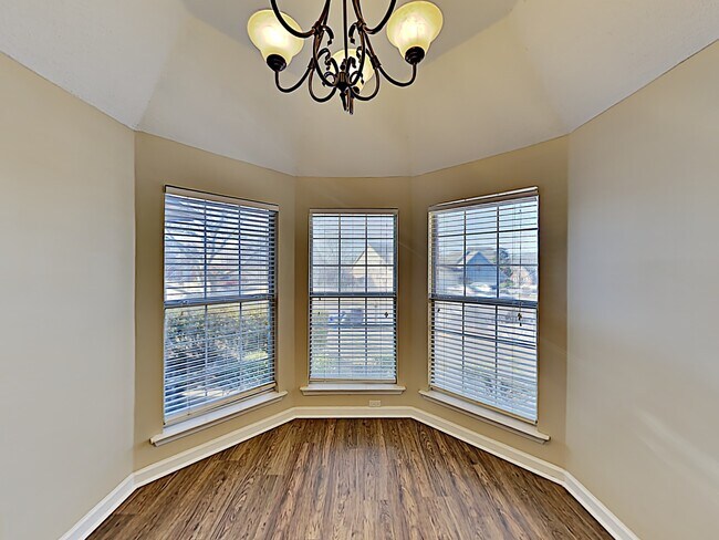 Foto del edificio - 1146 Red Fern Cir E