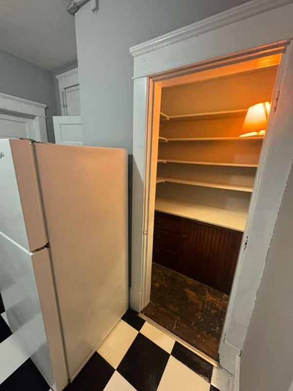 Building Photo - 11 Conway St