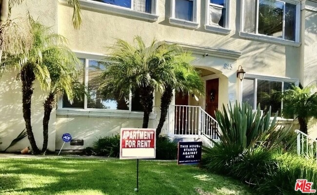 Foto del edificio - 825 12th St