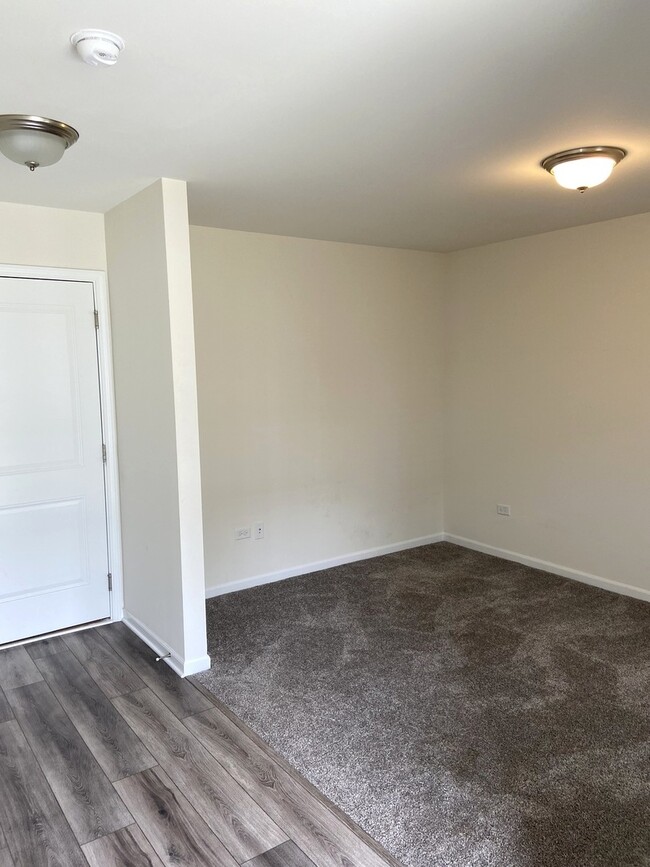 Building Photo - 4187 Calder Ln